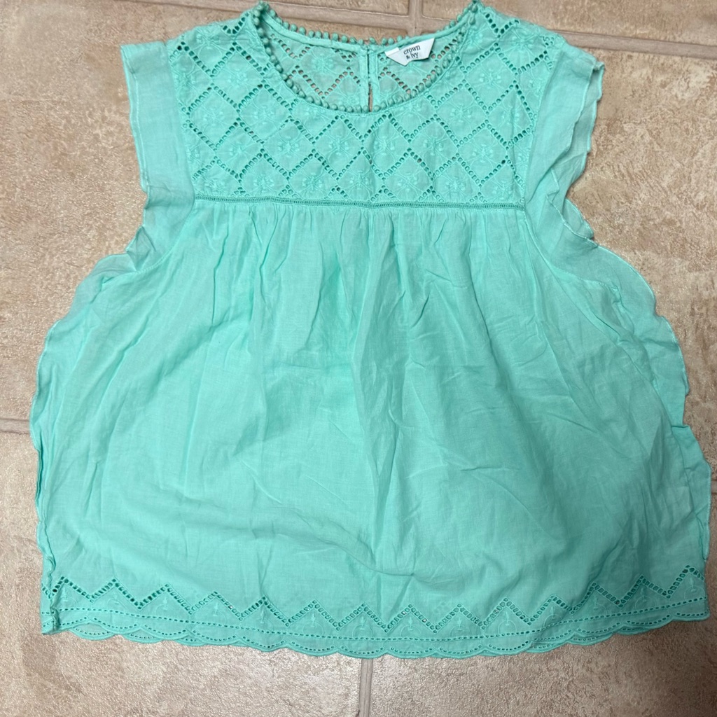 Crown & Ivy Mint Green Sleeveless Top